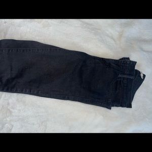 Black skinny jeans, never worn! Size 4 (27) !